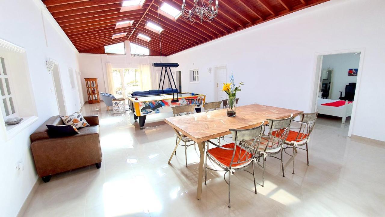 Stunning Sea View Villa With 6 Bedrooms & Heated Pool - Villa Renaissance Playa Blanca  Exterior foto